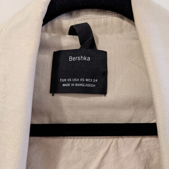 Long trench coat - Picture 3 of 3